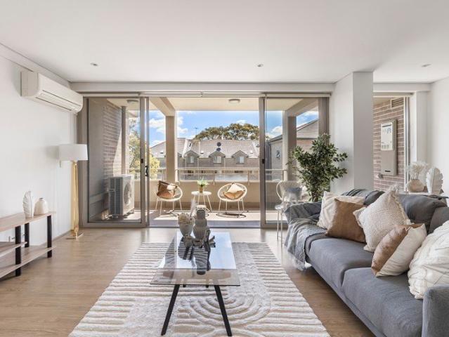 Contemporary, Light & Spacious