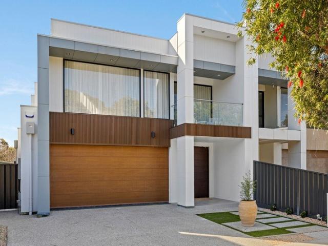 Contemporary Luxury, Coastal Living