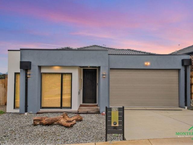 Contemporary Luxury, Designer Finishes & Effortless Family Living