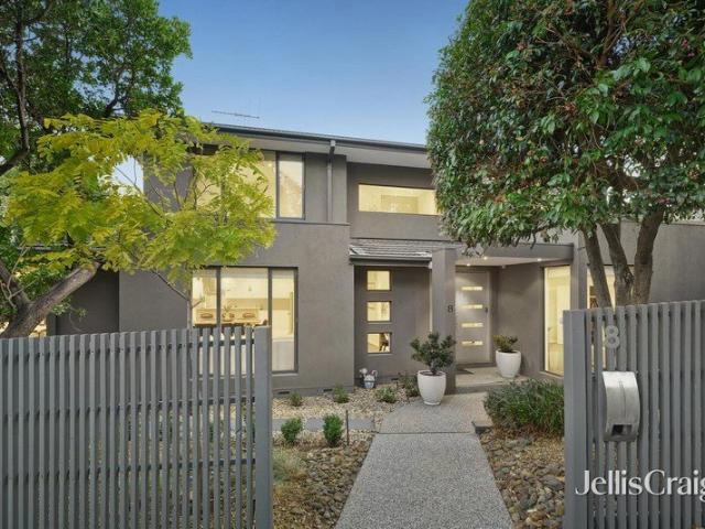 Contemporary luxury, impressive family space