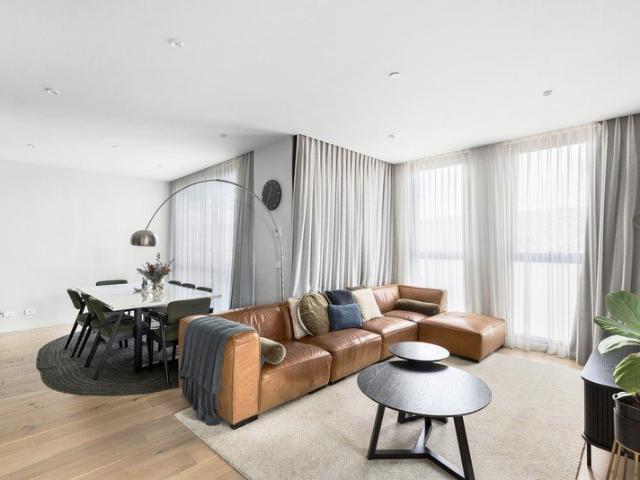Contemporary Luxury in an Exclusive Setting