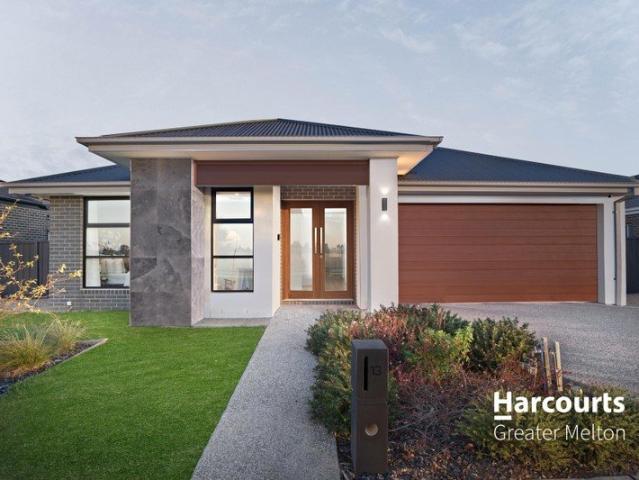 Contemporary Luxury Living with Multiple Living Zones and side access