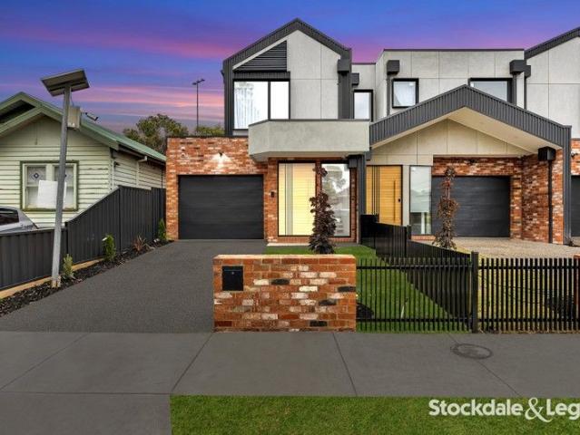 Contemporary Luxury Living in a Premium Location