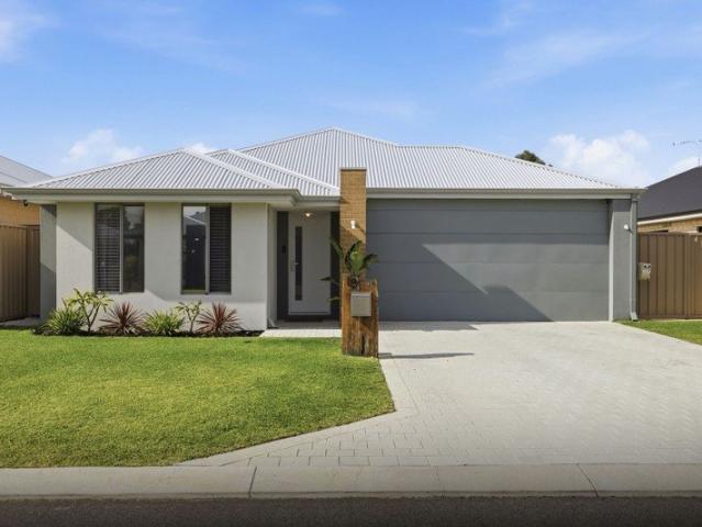 Contemporary Luxury Living in a Prime Baldivis Pocket