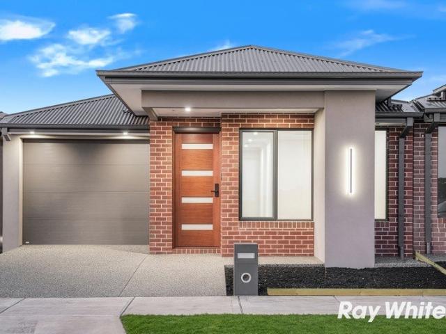 Contemporary Luxury & Refined Family Living in Wollert