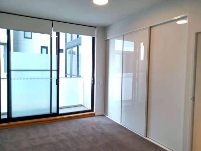 Contemporary Modern Apartment in a Prime Narwee Location