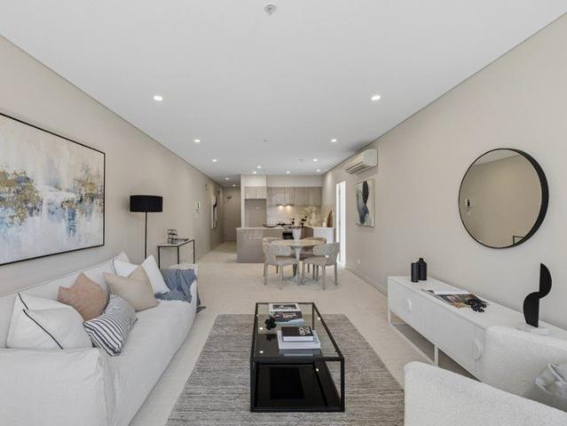 Contemporary, Modern Living in the Heart of Mosman Village