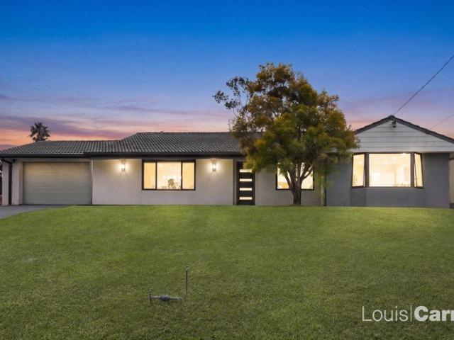 Contemporary: Multi Generational Home Zoned for Murray Farm Public & Carlingford High School, 130m to Bus