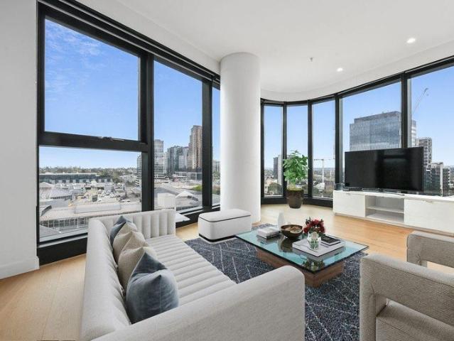 Contemporary Multi Level Townhouse Living | Blackburn