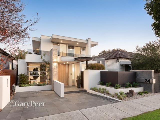 Contemporary sophistication conveniently situated
