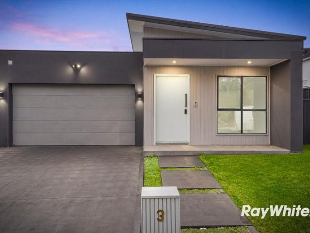 Contemporary Single Level Family Home on a Spacious 552m² Block