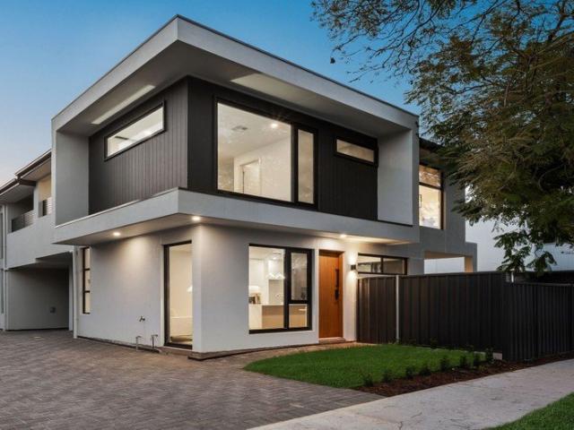 Contemporary Style, City Side Convenience
