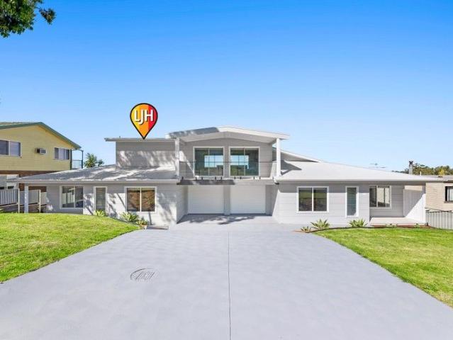 Contemporary Style Endless Views!
