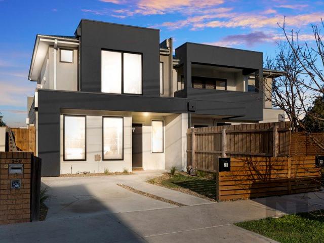 Contemporary Style Meets Everyday Convenience