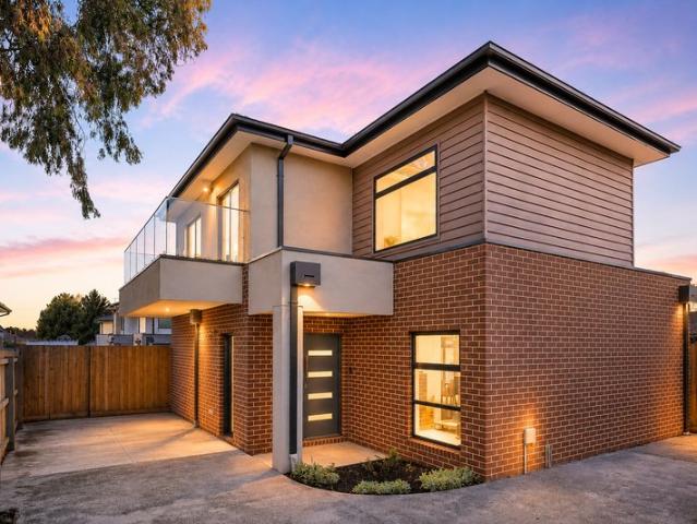 Contemporary Style, Spacious Living & Effortless Entertaining