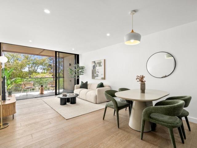 Contemporary style with two balconies and a dedicated study