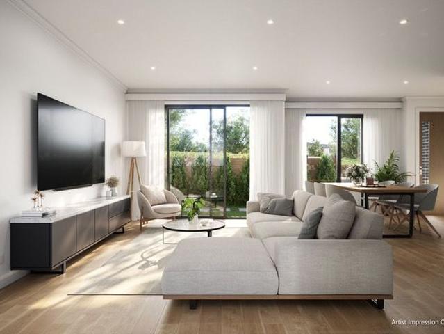 Contemporary Parkside Luxury Refined Family Living in Balwyn North