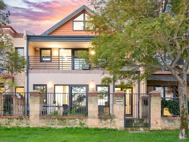 Contemporary Riverside Home