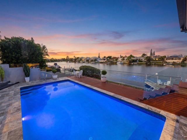Contemporary Waterfront Living with Wide Water & Skyline Views