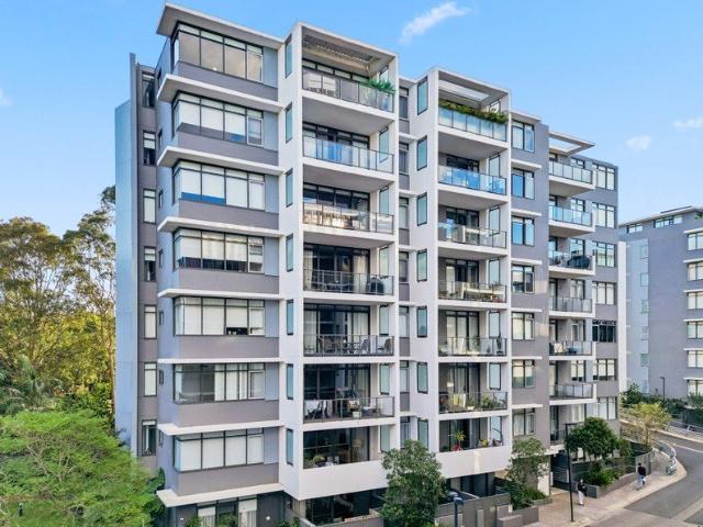 Contemporary Waterside Living with Stunning Views in Lane Cove
