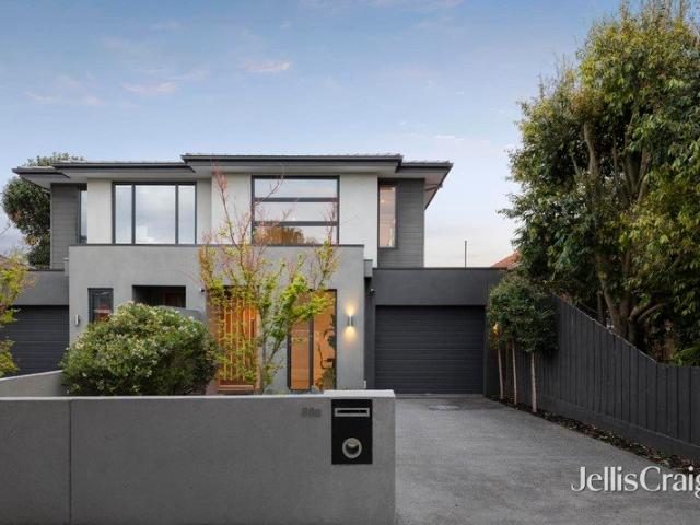 Contemporary warmth in the McKinnon zone
