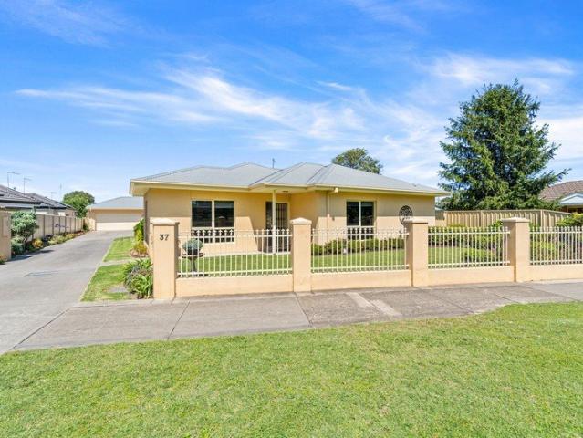 Contemporary Townhouse in a Premium Maffra Location