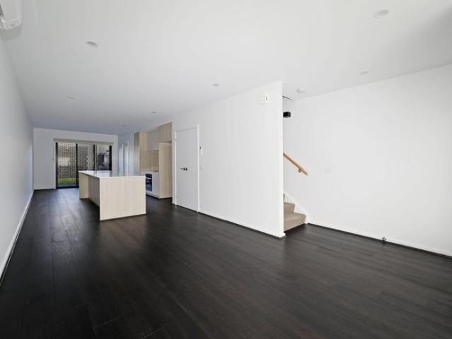 Contemporary Townhouse Living in the Heart of Waterlea Estate
