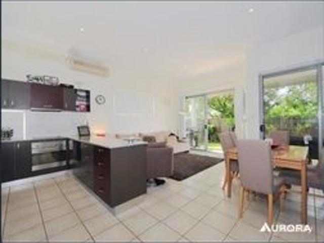 Contemporary Townhouse Living in a Prime Morningside Location