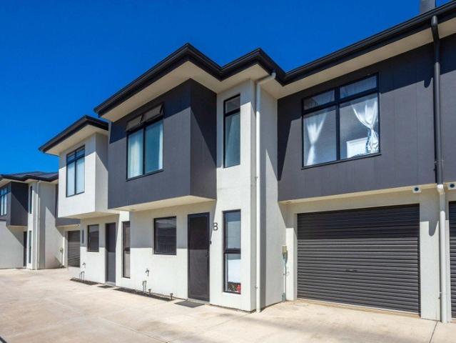 Contemporary Townhouse Living in a Prized School Zone