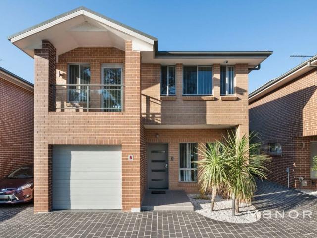 Contemporary Townhouse