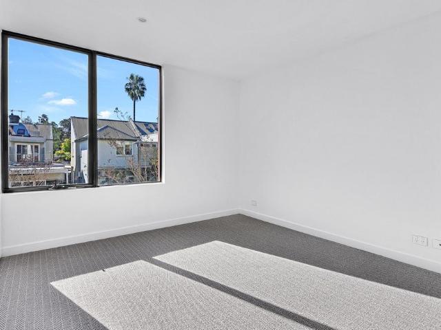 Contemporary Torrens Title luxury home