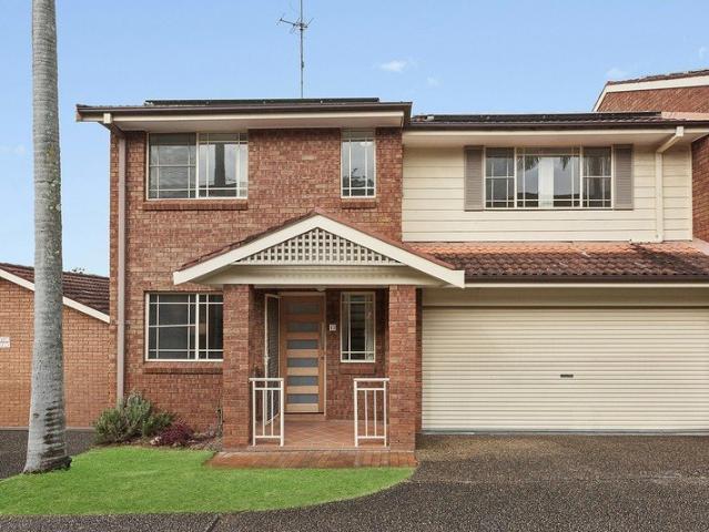 Contemporary Three Bedroom Townhouse in a Peaceful Setting