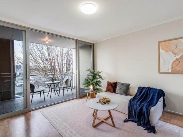 Contemporary Three Level Living in the Heart of Lightsview