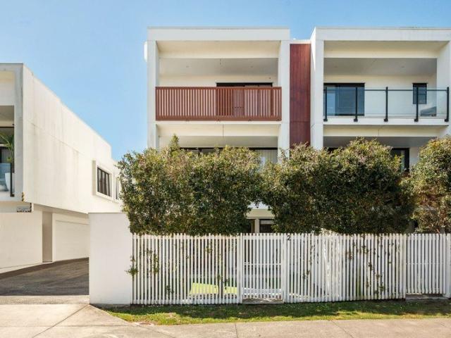 Contemporary Three Level Townhouse with Elevated Living and Exceptional Space