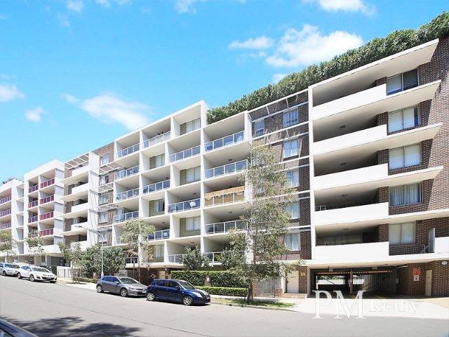 Contemporary Two Bedroom Apartment in Mascot