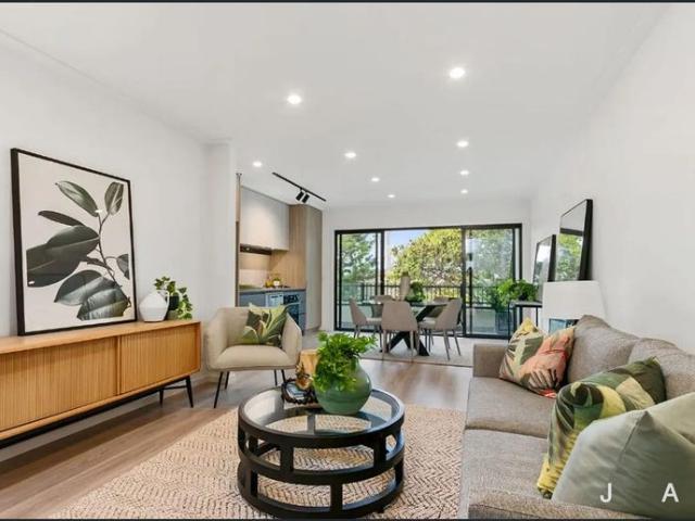 Contemporary Two Bedroom Home with Ensuite & Easy Living