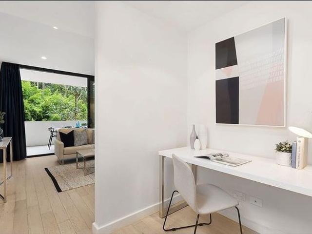 Contemporary Two Bedroom Living, Perfectly Positioned