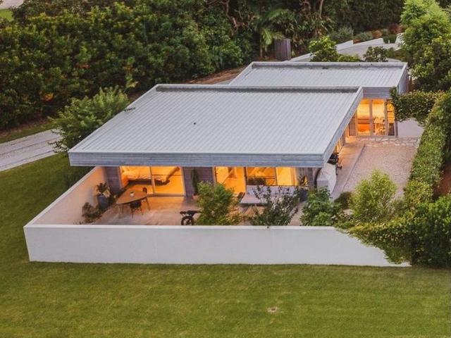Contemporary Two Bedroom Residence in Peaceful Ewingsdale
