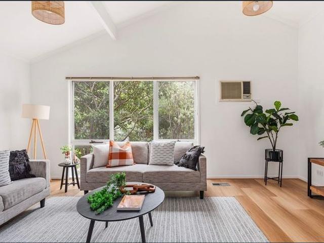 Contemporary Two Bedroom Unit with Abundant Natural Light