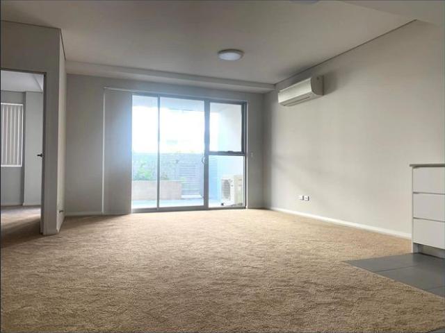 CONTEMPORARY TWO BEDROOMS GROUND FLOOR FAMILY UNIT…