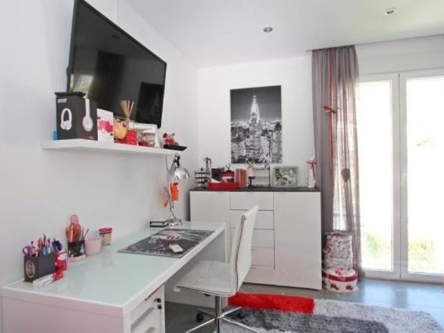 CONTEMPORARY VILLA WITH SPACIOUS TERRACES AND PANORAMIC VIEWS, ALTEA