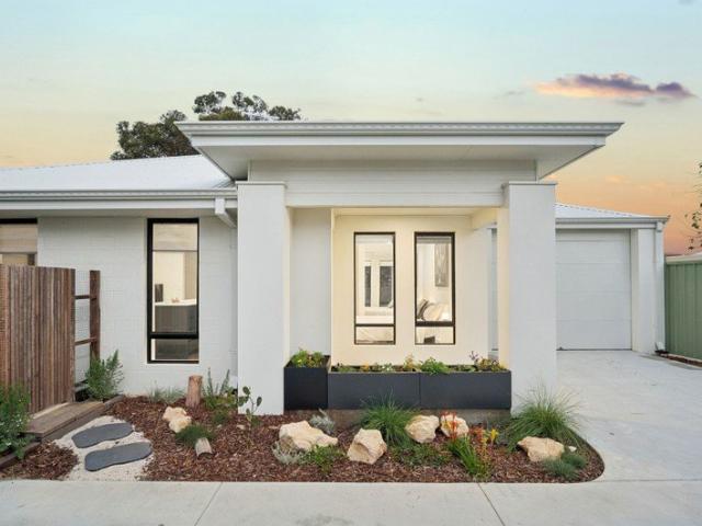 CONTEMPORARY LIVING. PERFECTLY EXECUTED