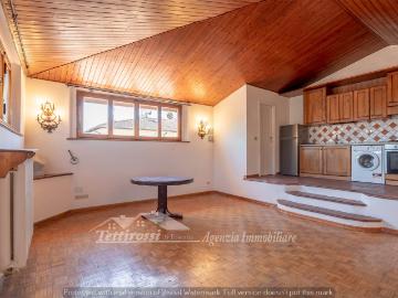 Contratto 4+4 anni con residenza