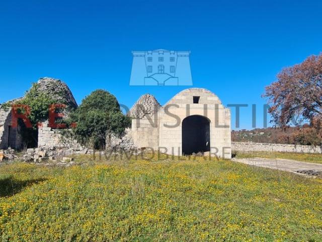 Contrada Montemichele 14 8 vani 120mq