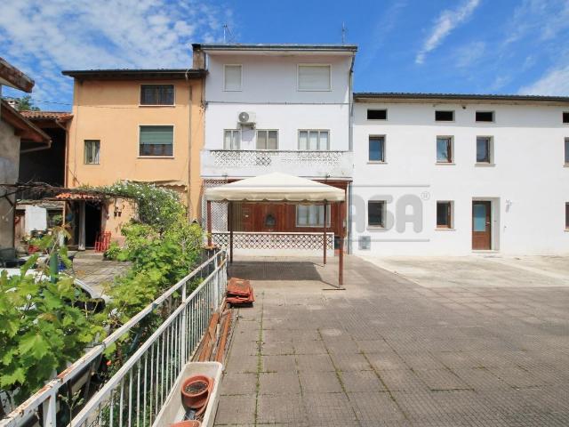 Contrada Selva 25 7 vani 138mq