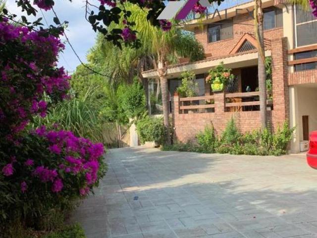 Contry La Silla RESIDENCIA EN VENTA ZONA CONTRY EN GUADALUPE N.L