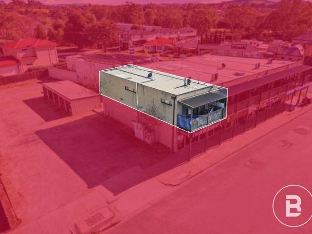 CONVENIENT MADDINGLEY LOCATION
