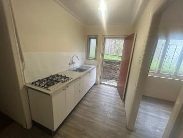 CONVENIENT ONE BEDROOM LIVING IN KELVIN GROVE.