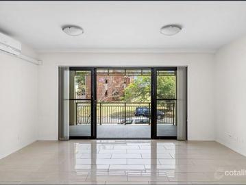 Convenient Apartment Living in the Heart of Sandgate