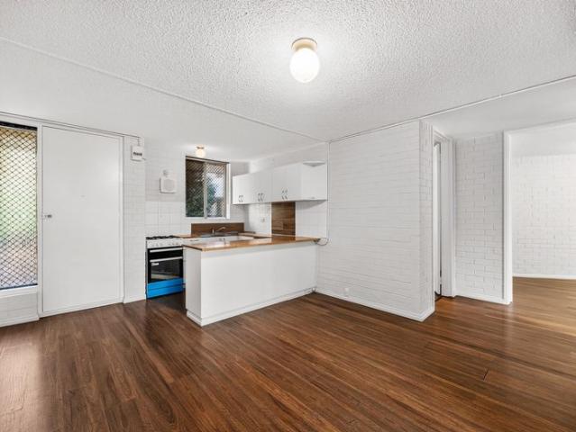 Convenient Bayswater Living
